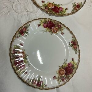 ROYAL ALBERT Old Country Roses Side Plate